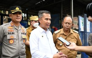 Bey Machmudin Pastikan Stok Beras Aman hingga Lebaran