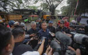 Bey Machmudin: Produksi Sampah Kota Bandung Capai 1.500 Ton per Hari