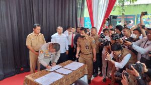 Polrestabes Bandung Launching Lembur Cepot Juara “Bebas Narkoba”