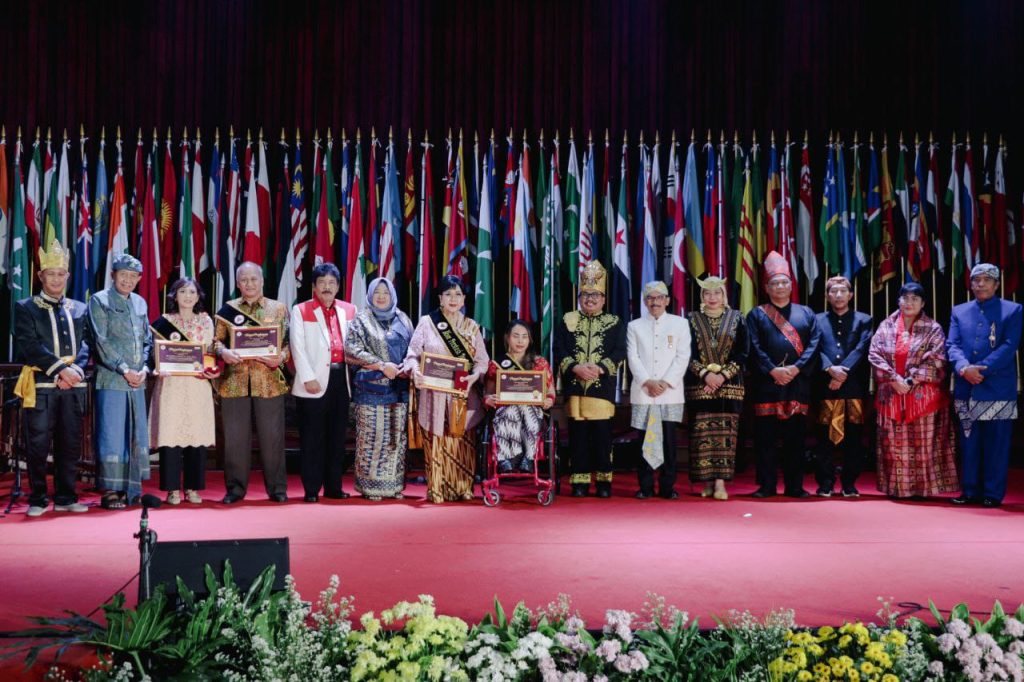 18 Orang Dapat Penghargaan Anugerah Ikon Pancasila dan Insan Pancasila 2023