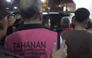 Tiga Tersangka Kasus Korupsi BTT Covid-19 Resmi Ditahan Kejaksaan Negeri Purwakarta