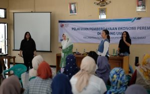 PLN UIP JBT Lanjutkan Pemberdayaan Perempuan di Kawasan Proyek PLTA Cisokan