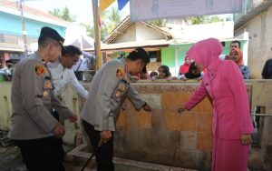Dilanda Kekeringan, Warga Desa Munjul Cianjur dapat Bantuan Sumur Bor dari Kapolri