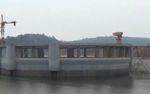 Musim Kemarau Panjang, Debit Air Waduk Jatiluhur Menyusut hingga 10 Meter