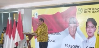 Ketua Umum Partai Golkar Airlangga Hartarto mengumumkan Gibran sebagai Cawapres