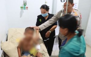 Gara-gara Makan Buah Rambutan, Tante Tega Setrika Bocah di Simalungun