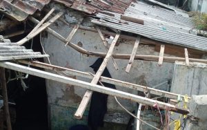 Desa Songgom Cianjur Diterjang Angin Puting Beliung, Kerugian Hampir Puluhan Juta