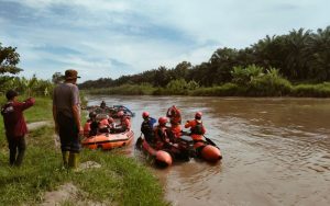 Kejar Layangan Putus, Pemuda di Deli Serdang Jatuh ke Sungai Ular