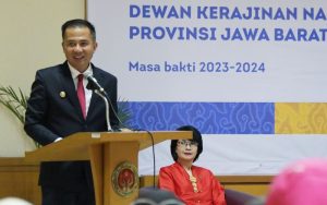 Bey Machmudin Ingin Produk Kerajinan Jabar Harus Lebih Mendunia