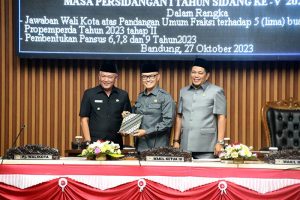 DPRD Kota Bandung Umumkan Pansus 5 Raperda Baru
