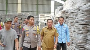 Duh, Gudang Logistik Pemilu di KPU Karawang Minim Alat Pemadam Kebakaran