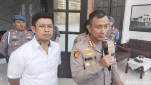 Kapolrestabes Bandung Kombes Pol Budi Santono