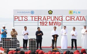 Resmikan PLTS Terapung Cirata Terbesar di Asia Tenggara, Presiden Jokowi Bilang Begini