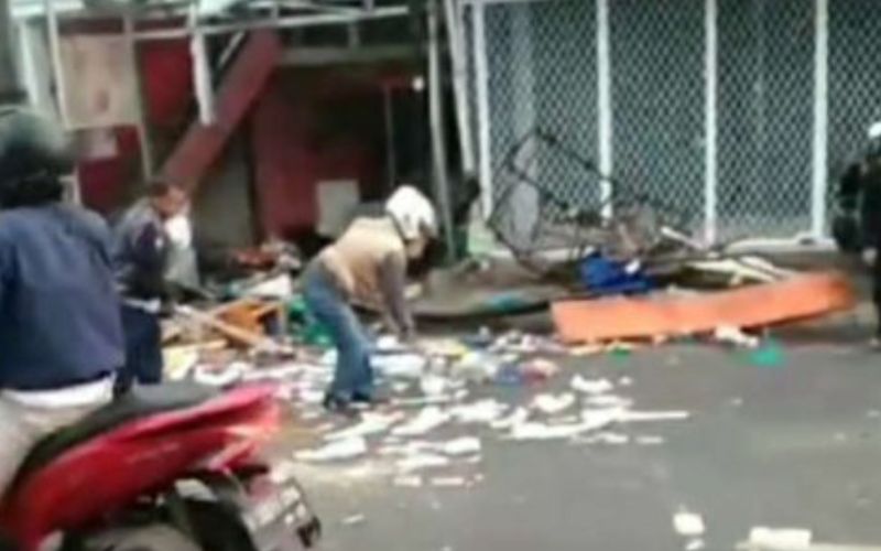 Duar! Tabung Gas Meledak di Pasar Cisarua Bogor, Bagunan Rusak Parah