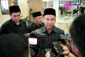 Pj Gubernur Jawa Barat Bey Machmudin