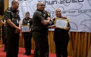 Keren, Kejari Purwakarta Terima Tiga Penghargaan Sekaligus