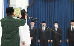 Eti Herawati Resmi Dilantik Jadi Wali Kota Cirebon