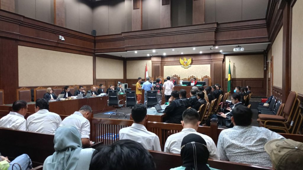 Sidang Suap Perkara MA, Saksi Timothy: Hubungan Dadan Tri dan Tanaka Urusan Bisnis