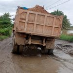 Jalan Rusak di Serdang Bedagai