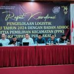 KPU Purwakarta menggelar rapat koordinasi pengelolaan logistik Pemilu 2024 (1)