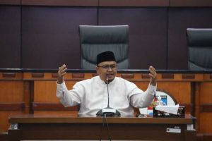 Ketua DPRD Kota Bogor, Atang Trisnanto (1)