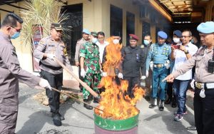 Tutup Akhir Tahun, Polres Tanjungbalai Musnahkan Sabu hingga Ganja