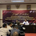 Rapat Divisi Hukum KPU Purwakarta terkait potensi pelanggaran pemilu (1)