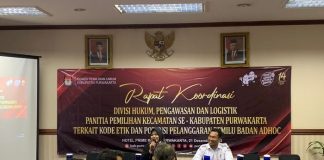 Rapat Divisi Hukum KPU Purwakarta terkait potensi pelanggaran pemilu (1)