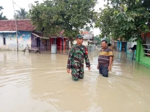 Ratusan Rumah di Desa Karangligar Karawang Terendam Banjir