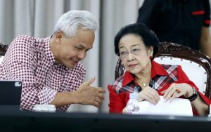 Megawati Ultah ke-77 Tahun, Ganjar Pranowo: Salam Metal, Menang Total!