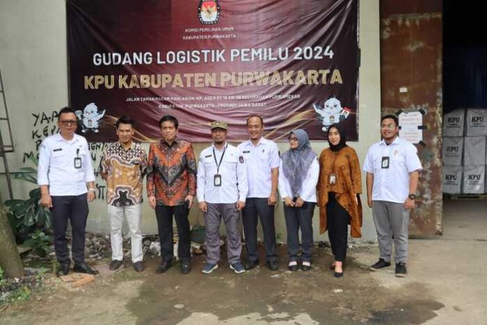 KPU Purwakarta menerima kunjungan Ombudsman RI dalam rangka meninjau kesiapan logistik Pemilu 2024.