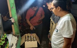 Polres Purwakarta Sita Ratusan Botol Miras Berbagai Merk saat Malam Tahun Baru