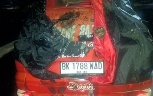 Ditolak Minta Uang, Seorang Pria di Pematangsiantar Bakar Mobil Expander