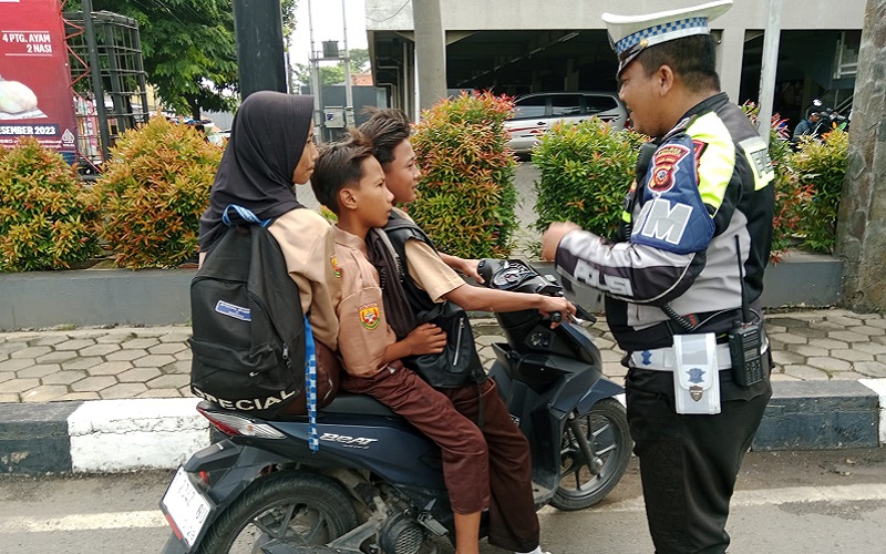 Polres Purwakarta Minta Orang Tua Jangan Sembarangan Izinkan Anak Berkendara