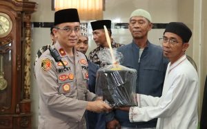Silaturahmi dengan Ulama, Polres Purwakarta Dukung Program 1.000 Mesjid Bersih dan Sehat