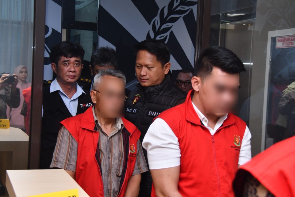 Tilep Rp10 M, 4 Tersangka Korupsi PT BPR Intan Jabar di Garut, Ditahan