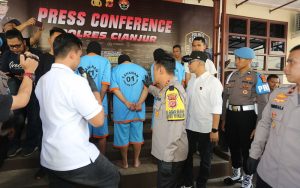 Polres Cianjur Berhasil Amankan Pelaku Pembakaran Mobil Caleg DPR RI, Ini Motifnya