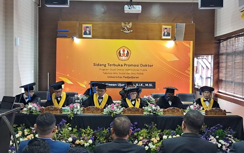 Lulus Cumlaude, Disertasi Kombes Pol Yade Setiawan Ujung Soroti Temuan Baru dalam Evaluasi Penanganan Covid-19