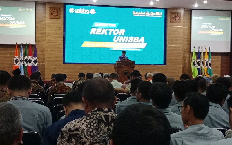 Momentum Idul Fitri 1445 H, Edi Setiadi Tekankan Ciri Khas Unisba Kompeten dan Berakhlak