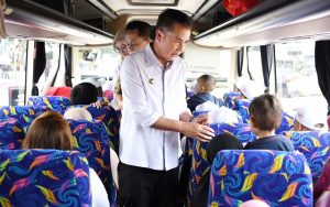 Lepas 20 Bus Peserta Program Mudik Asyik Bersama BUMN, Bey Machmudin Sampaikan Hal Ini
