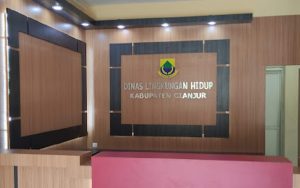 Pembuang Sampah ke Sungai di Jalur Puncak yang Viral Hanya Dikenakan Sanksi Rp500 Ribu