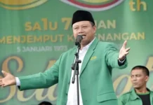 Mantan Wakil Gubernur Jawa Barat Uu Ruzhanul