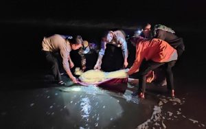 Pelajar Asal Bandung yang Tenggelam di Pantai Ciwidig Cianjur Ditemukan Tewas