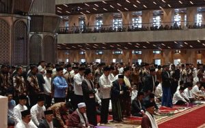Presiden Jokowi dan Wapres Ma’ruf Amin Sholat Idul Fitri di Masjid Istiqlal