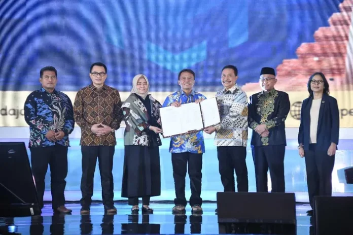 Sekda Provinsi Jawa Barat (Jabar) Herman Suryatman menghadiri acara Musyawarah Perencanaan Pembangunan (Musrembang) Pemprov Jabar dalam Rangka Penyusunan RPJPD Tahun 2025 - 2045 dan RKPD Tahun 2025