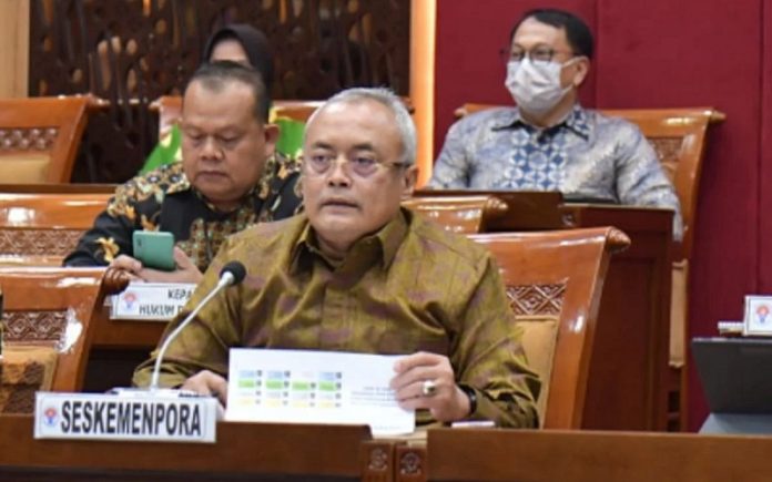 Sekretaris Kemenpora Gunawan Suswantoro