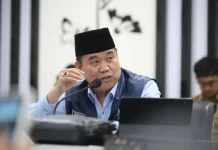 Wakil ketua Komisi III DPRD Jabar Sugianto Nangolah saat pembahasan LKPJ Gubernur TA 2023 (Foto: Republika)