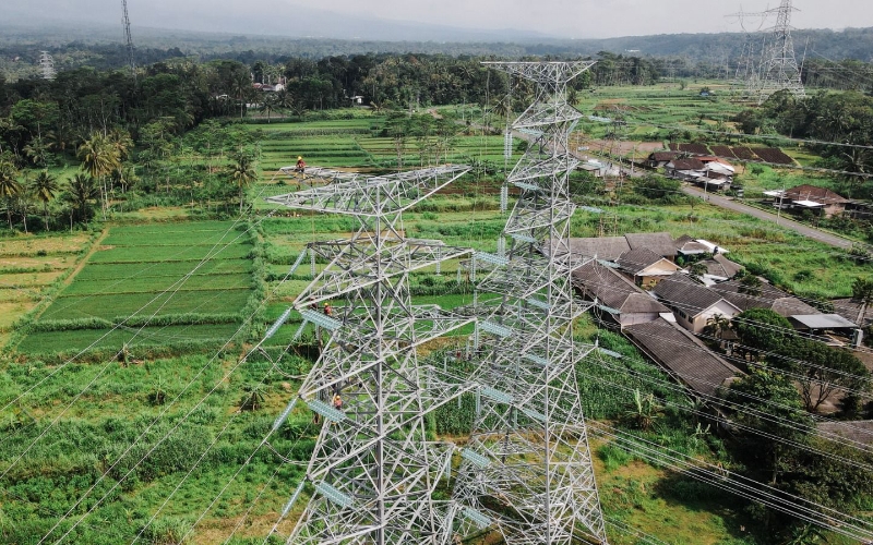 PLN Kembali Rampungkan Proyek Kelistrikan di Jateng