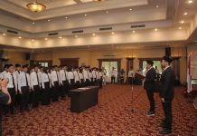 KPU Purwakarta melantik ratusan anggota PPK