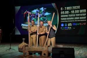 Buka Festival Permainan dan Olahraga Tradisional Jabar 2024, Herman: Asah Intuisi Anak